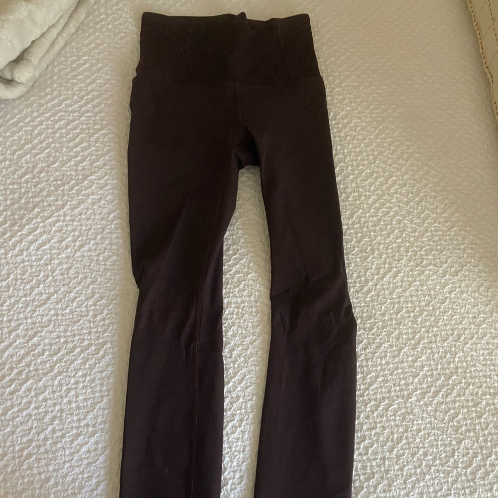 lulu lemon capri leggings